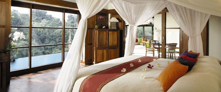 Bali Hanging Garden Ubud Honeymoon Villa - Panoramic Villa Bedroom