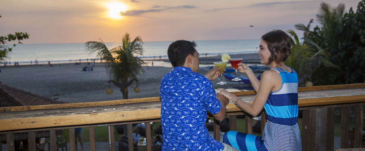 Bali Crown Astana Honeymoon Villa - Sunset Pantai Meno Beach