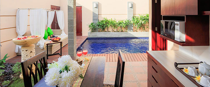 Bali Flamingo Dewata Honeymoon - Dining Room Villa